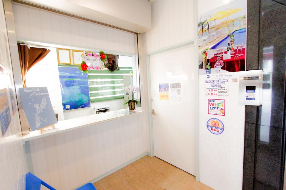 Beachside Condominium Chatan Exterior foto