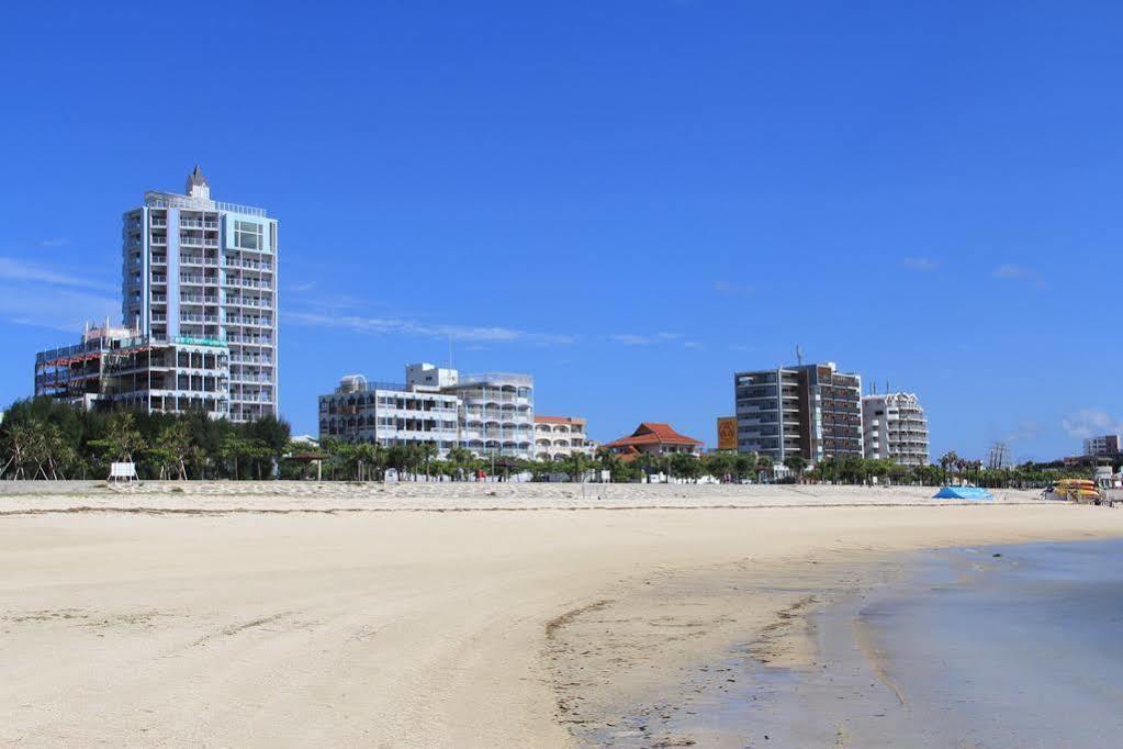 Beachside Condominium Chatan Exterior foto